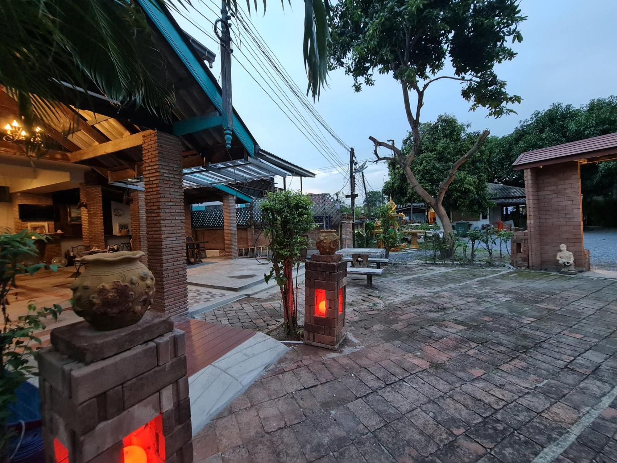 Tepbunthomhouse Ayutthayaアパートメント エクステリア 写真