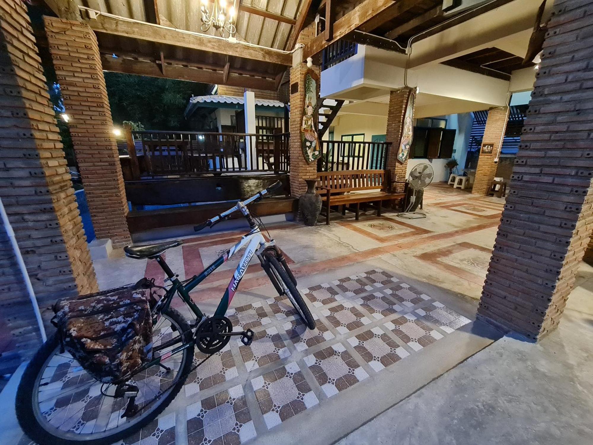Tepbunthomhouse Ayutthayaアパートメント エクステリア 写真