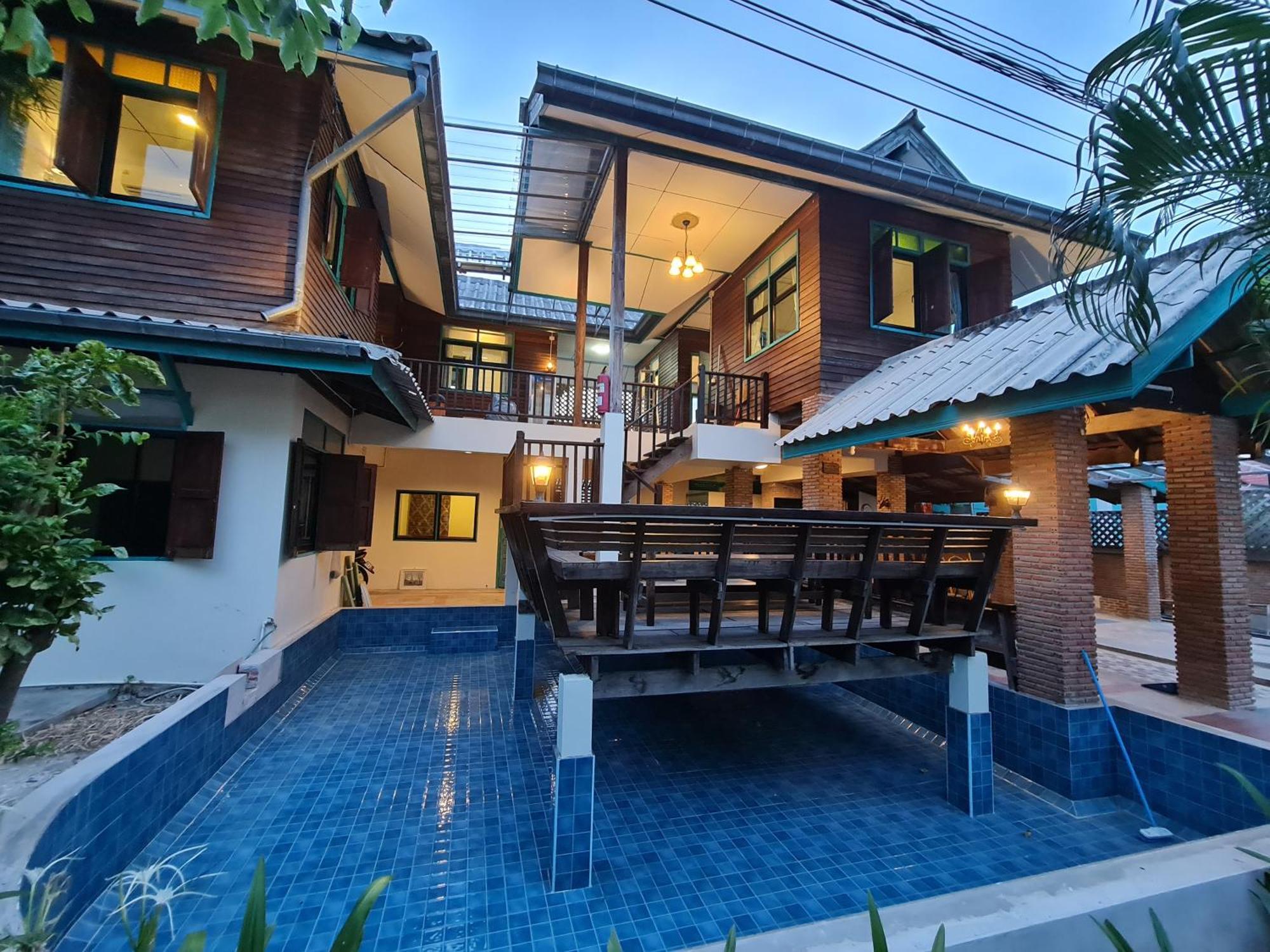 Tepbunthomhouse Ayutthayaアパートメント エクステリア 写真